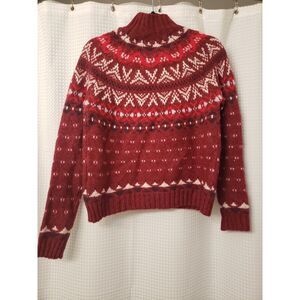 American Eagle Womens XS Sweater Red Burgundy NWT Winter Christmas Gift Warm